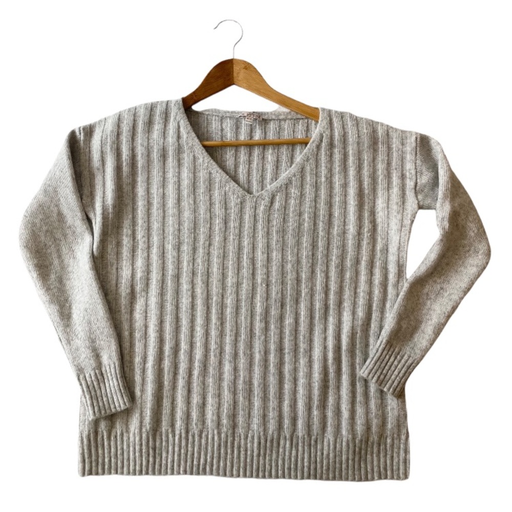 Gap Wool Blend Loose Fit Cozy V-Neck Sweater